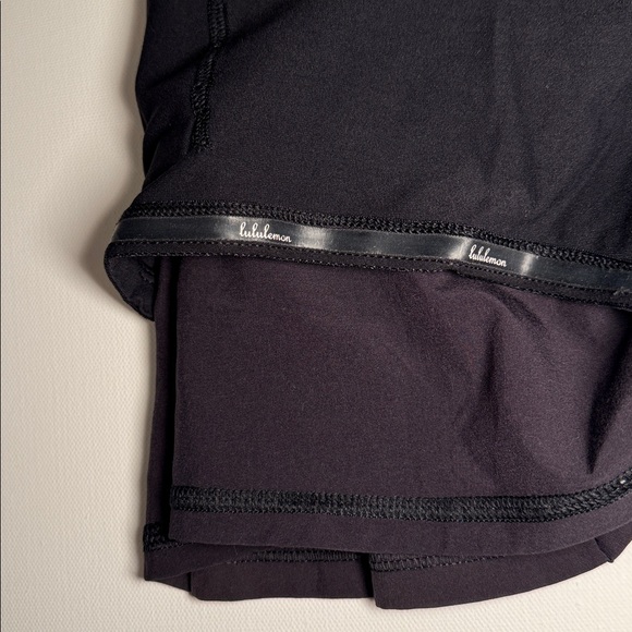 Lululemon Pace Setter tennis Skort. Sz 4 Black - Picture 6 of 9